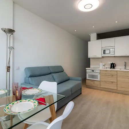 Guestready - Atardecer Canteras Ljones Vistas Al Mar Y Reformado Appartamento